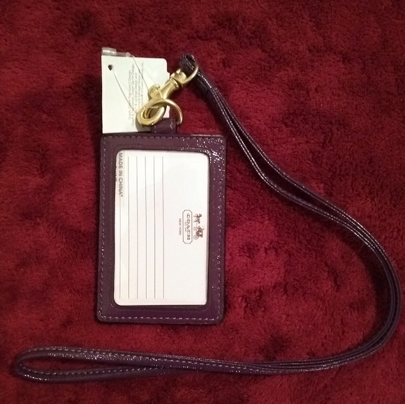 🆕  Coach Lanyard - Picture 4 of 4